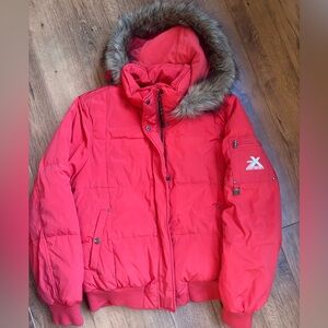 Women's ZeroXposur Red Puffer Snowboard Ski Coat w/ Removable Faux Fur Hood. LG